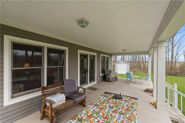 6568 Florence Ln, Livonia, NY 14487