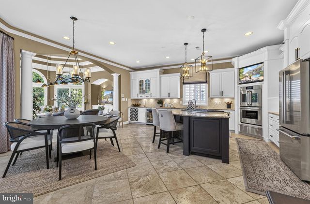 8351 ROXBOROUGH LOOP, Gainesville, VA 20155