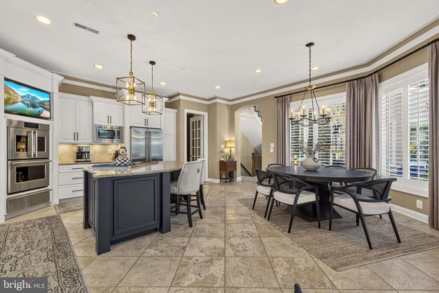 8351 ROXBOROUGH LOOP, Gainesville, VA 20155