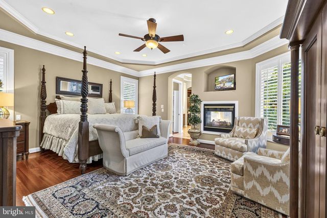 8351 ROXBOROUGH LOOP, Gainesville, VA 20155