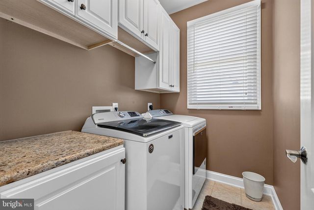 8351 ROXBOROUGH LOOP, Gainesville, VA 20155