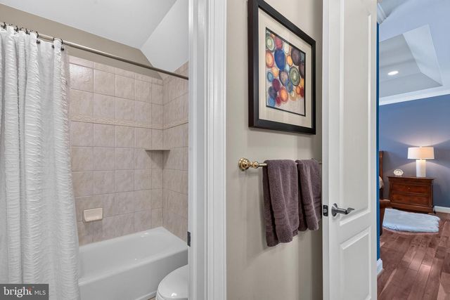 8351 ROXBOROUGH LOOP, Gainesville, VA 20155