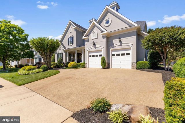 8351 ROXBOROUGH LOOP, Gainesville, VA 20155