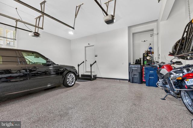 8351 ROXBOROUGH LOOP, Gainesville, VA 20155