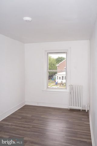 132 4TH AVE, Roebling, NJ 08554