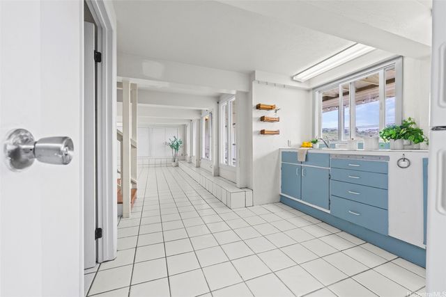 3797 Sierra Drive A, Honolulu, HI 96816