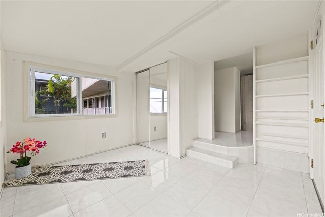 3797 Sierra Drive A, Honolulu, HI 96816