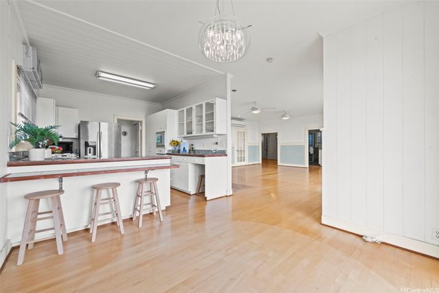 3797 Sierra Drive A, Honolulu, HI 96816