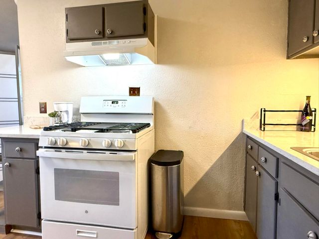 2800 Vail Avenue SE UNIT 127, Albuquerque, NM 87106