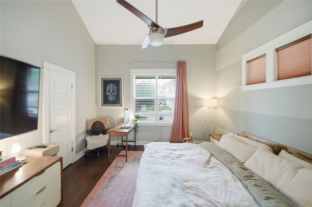 2612 Zaragosa ST, Austin, TX 78702