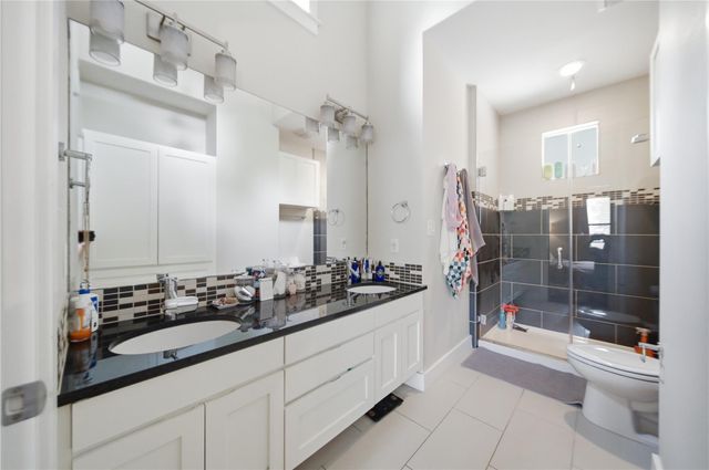 2612 Zaragosa ST, Austin, TX 78702