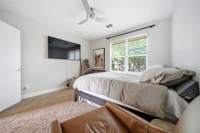 2612 Zaragosa ST, Austin, TX 78702