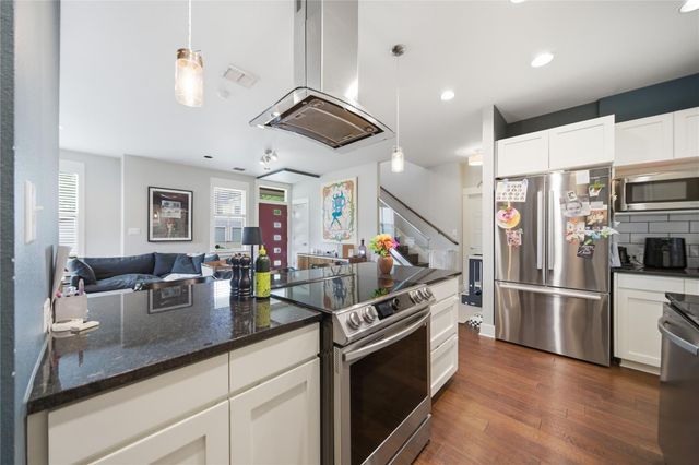 2612 Zaragosa ST, Austin, TX 78702