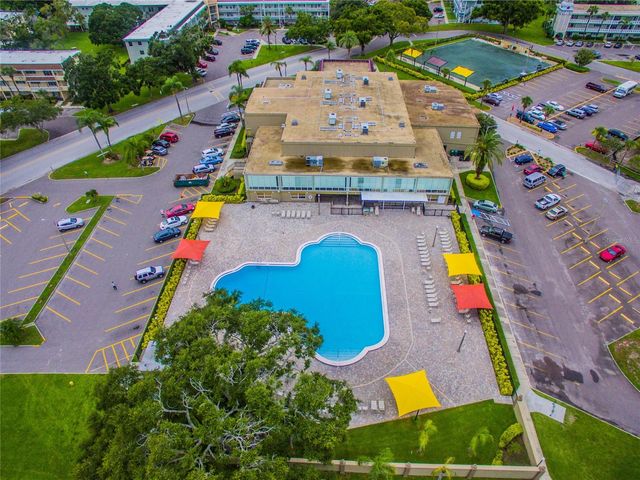 2458 COLUMBIA DRIVE 64, Clearwater, FL 33763