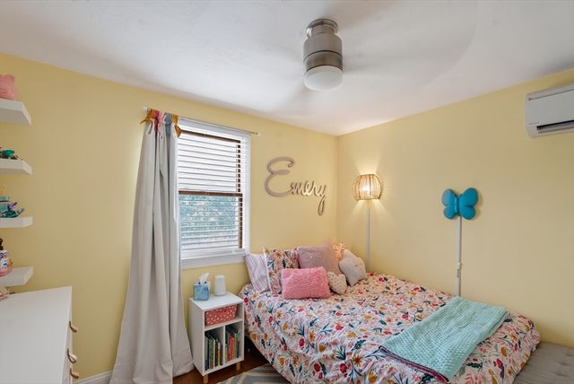 50 Packard Rd, Stoughton, MA 02072