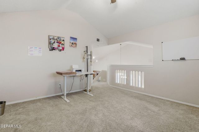 649 VERN BUTLER Drive, El Paso, TX 79932