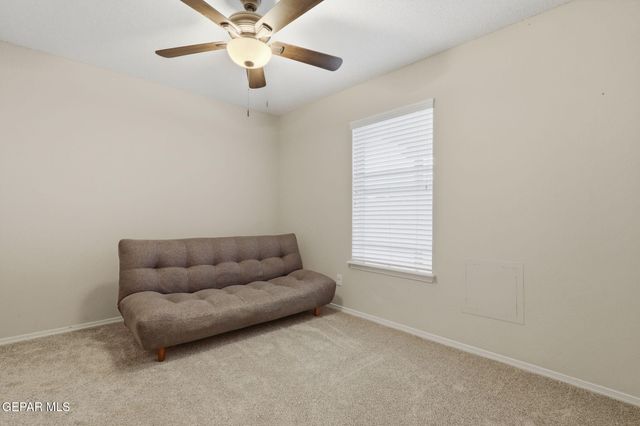 649 VERN BUTLER Drive, El Paso, TX 79932