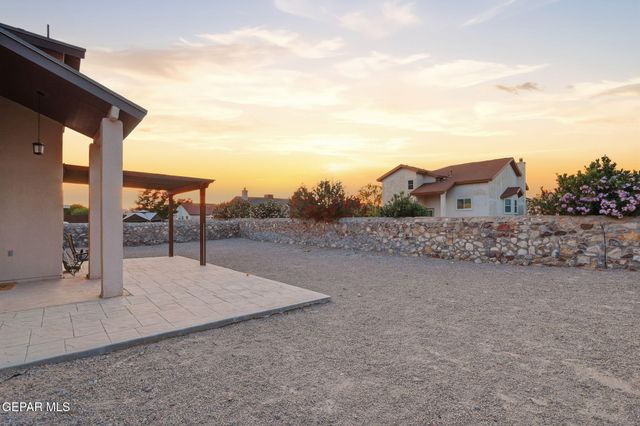 649 VERN BUTLER Drive, El Paso, TX 79932