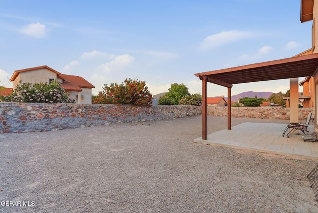 649 VERN BUTLER Drive, El Paso, TX 79932
