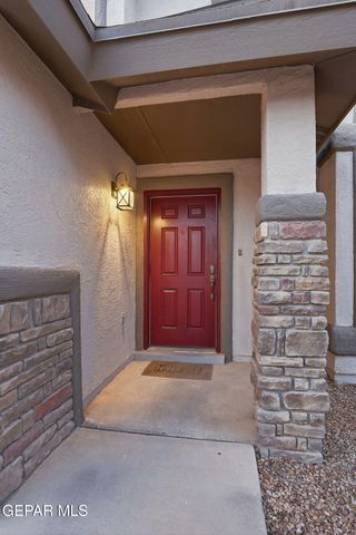 649 VERN BUTLER Drive, El Paso, TX 79932