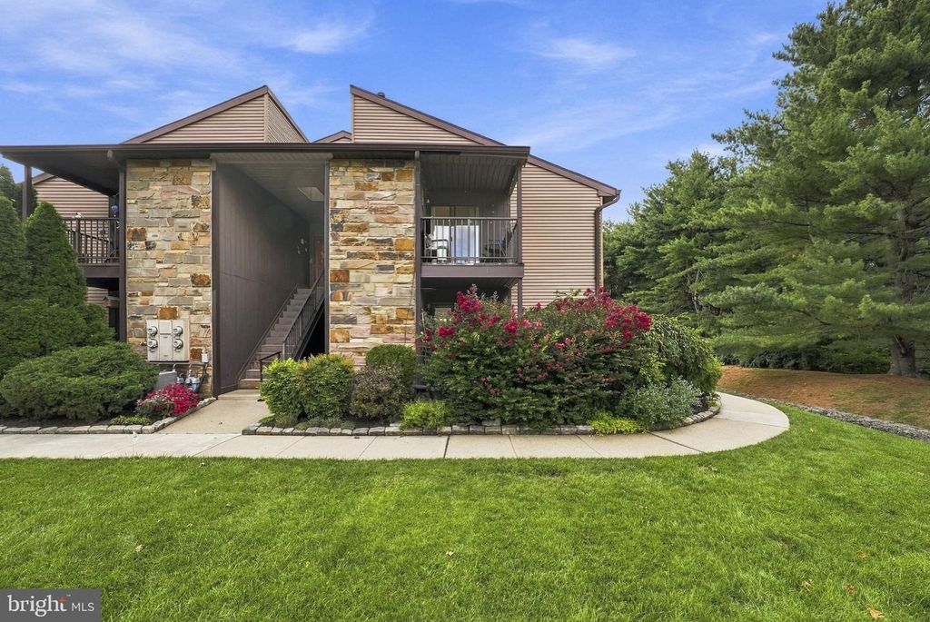20 GENA CT, HAMILTON TOWNSHIP, NJ 08690 — exterior
