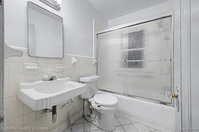 6348 Coleman Street, Dearborn, MI 48126