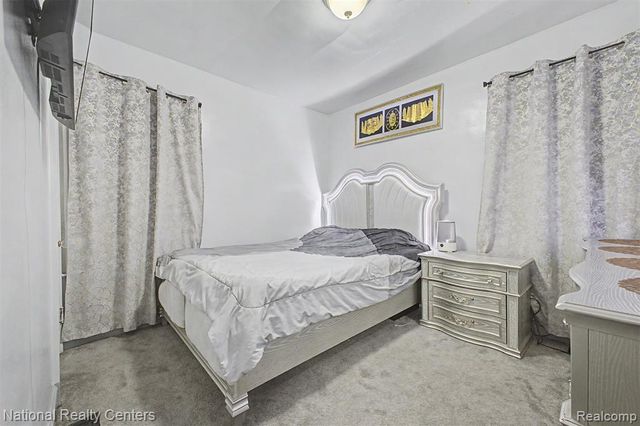 6348 Coleman Street, Dearborn, MI 48126