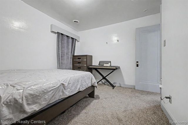 6348 Coleman Street, Dearborn, MI 48126
