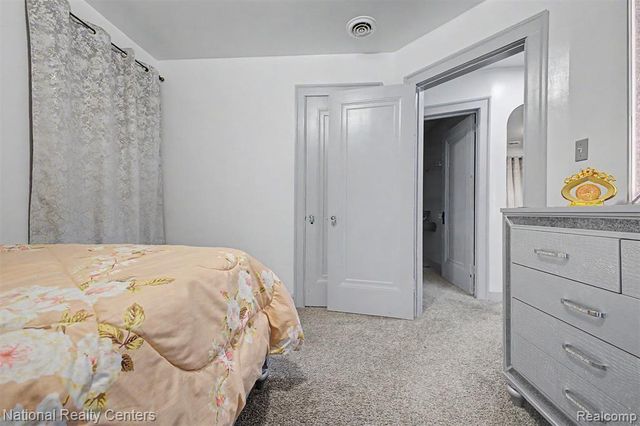6348 Coleman Street, Dearborn, MI 48126