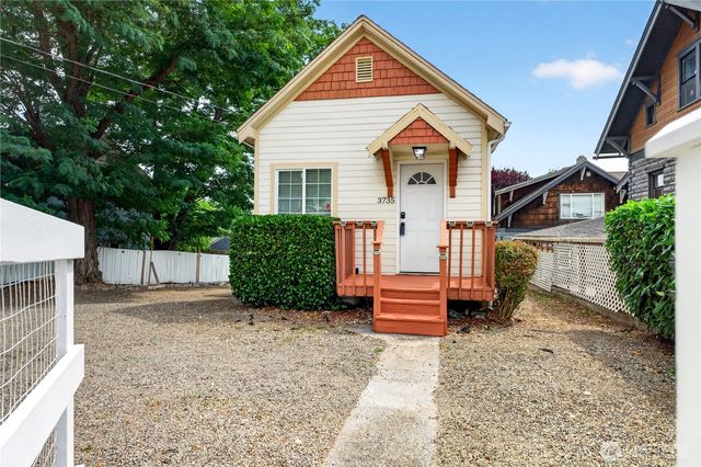 3735 S Alaska Street, Tacoma, WA 98418
