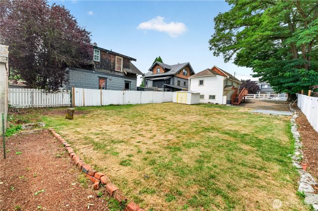 3735 S Alaska Street, Tacoma, WA 98418