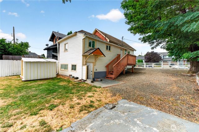 3735 S Alaska Street, Tacoma, WA 98418