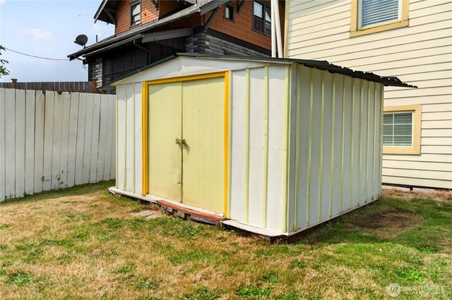 3735 S Alaska Street, Tacoma, WA 98418