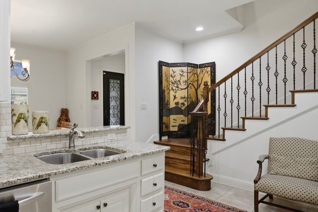5026 Pershing Avenue, Fort Worth, TX 76107
