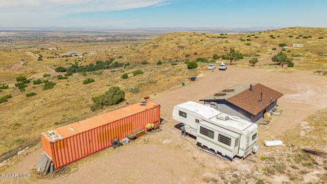 2200 E Carson Mesa Road, Palmdale, CA 93550