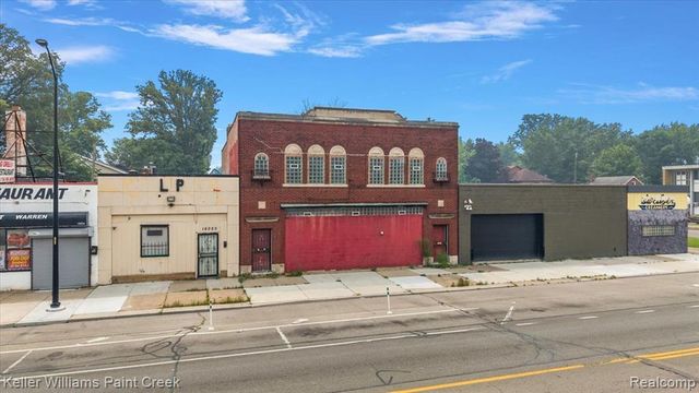 16014 E Warren Avenue, Detroit, MI 48224