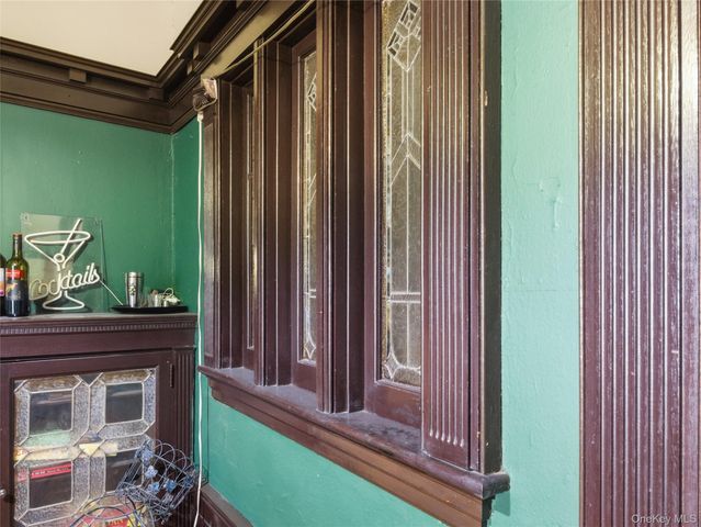 372 Parkside Avenue, Brooklyn, NY 11226