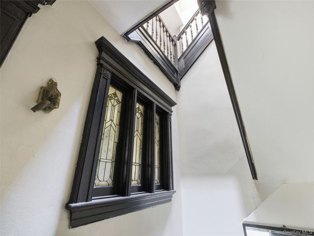 372 Parkside Avenue, Brooklyn, NY 11226