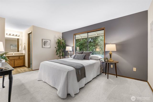 200 SW 327th Place, Federal Way, WA 98023