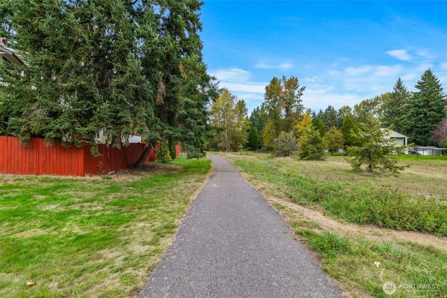 200 SW 327th Place, Federal Way, WA 98023