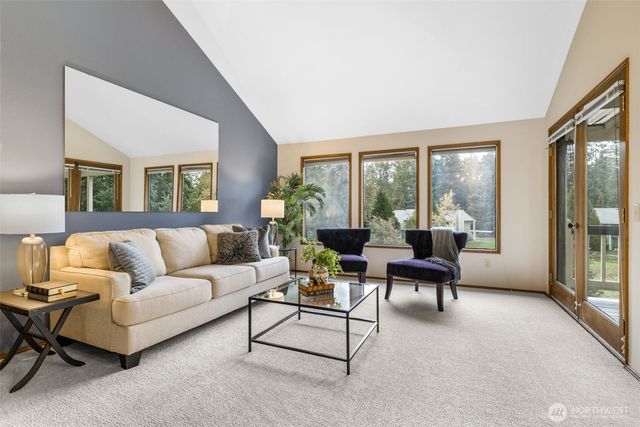 200 SW 327th Place, Federal Way, WA 98023