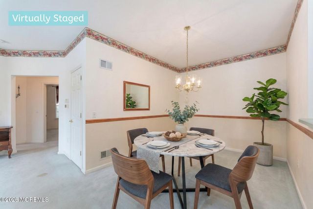 22 Foxwood Road, Lakewood, NJ 08701