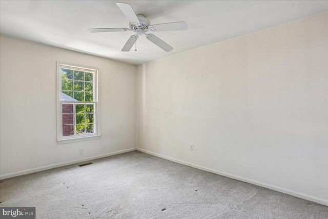 2303 NEWTON DR, Rockville, MD 20850