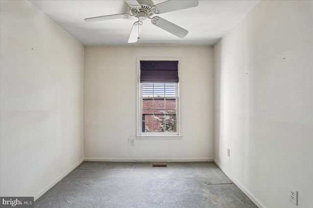 2303 NEWTON DR, Rockville, MD 20850