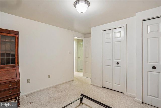 2303 NEWTON DR, Rockville, MD 20850