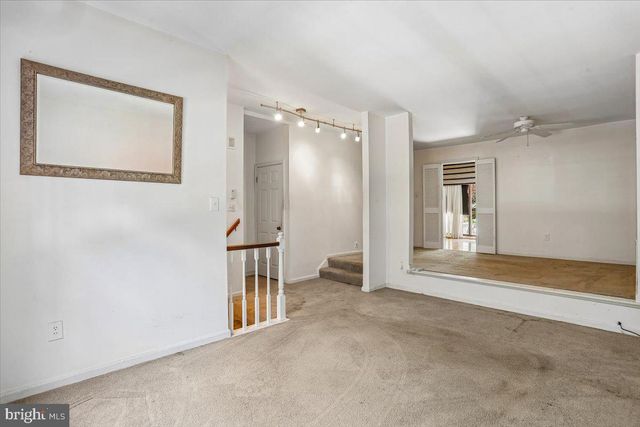2303 NEWTON DR, Rockville, MD 20850