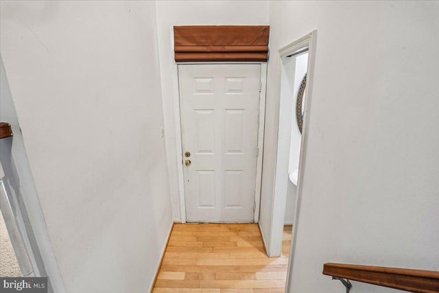 2303 NEWTON DR, Rockville, MD 20850