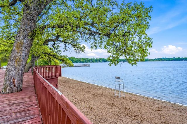 8435 Shadyview Lane N, Maple Grove, MN 55311