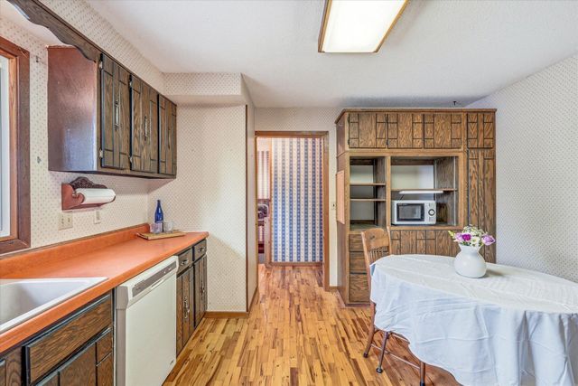 8435 Shadyview Lane N, Maple Grove, MN 55311