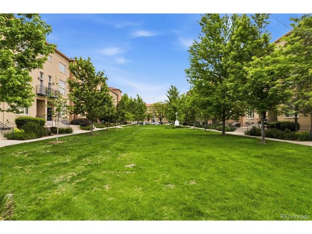 190 Roslyn St 1306, Denver, CO 80230